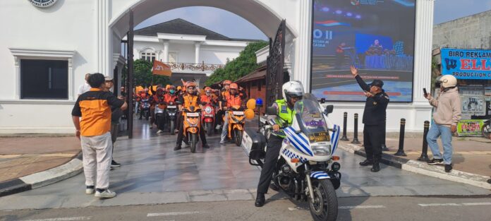 Ratusan driver JAM Street melakukan konvoi di Kota Serang, Rabu 3 Juni 2026.