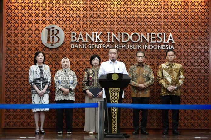 Dokumentasi saat Bank Indonesia menyampaikan siaran pers mengenai penunjukan Destry Damayanti sebagai pejabat Gubernur Bank Indonesia sementara. (Sumber Foto: Bank Indonesia)