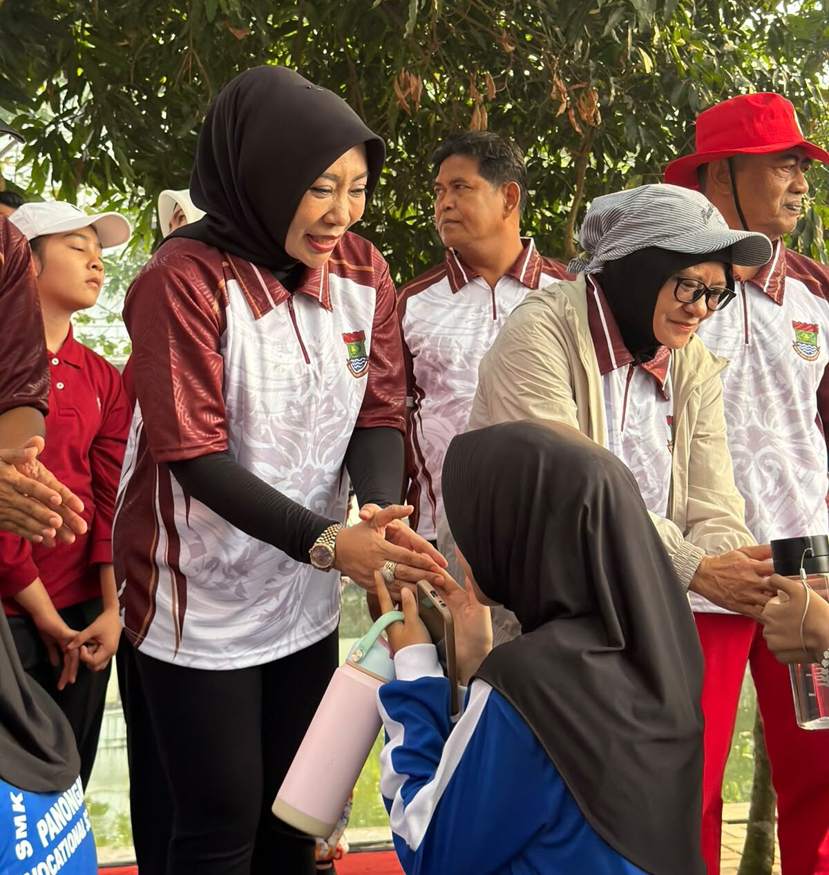 jalan santai di Kecamatan Panongan
